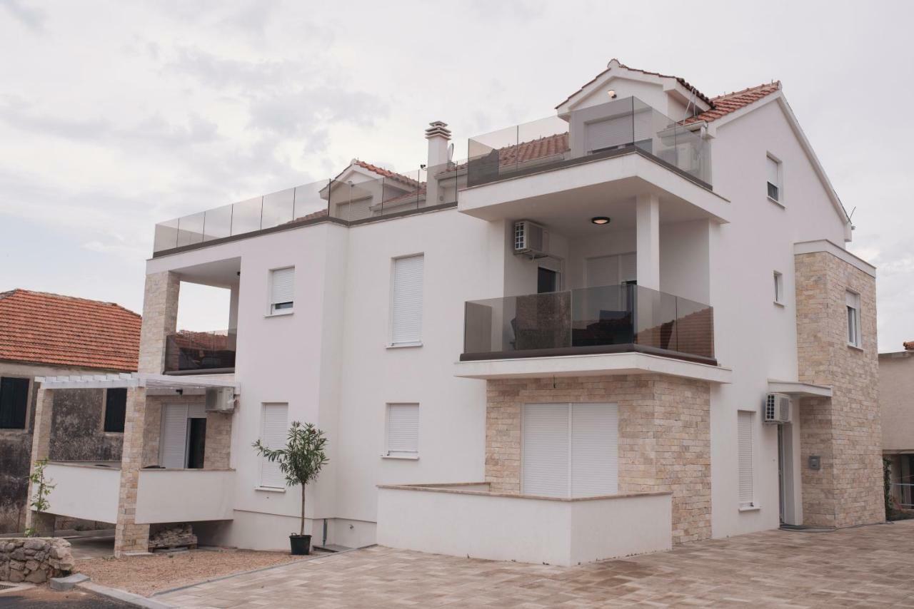 The Nikolic Suites - Villa Woegenstein Tribunj  Exterior photo
